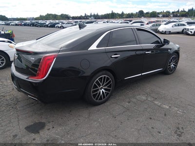 CADILLAC XTS