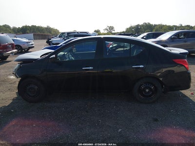 NISSAN VERSA