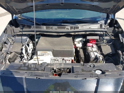 NISSAN LEAF