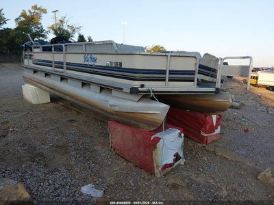 1992 Suntracker Pontoon