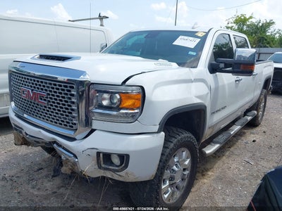 GMC SIERRA 2500HD