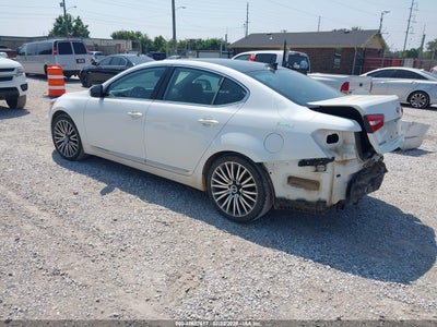 KIA CADENZA