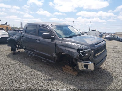 TOYOTA TUNDRA