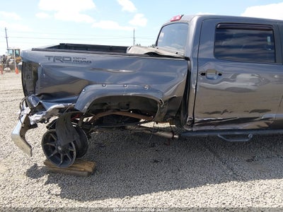 TOYOTA TUNDRA