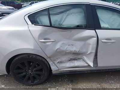 MAZDA MAZDA3