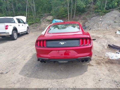 FORD MUSTANG