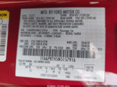 FORD MUSTANG