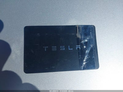 TESLA MODEL S