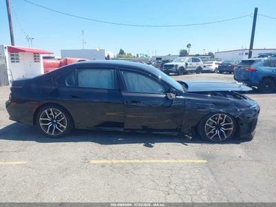 BMW 740I