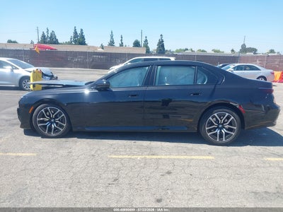 BMW 740I