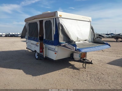 1998 Starcraft 13' Popup Trailer