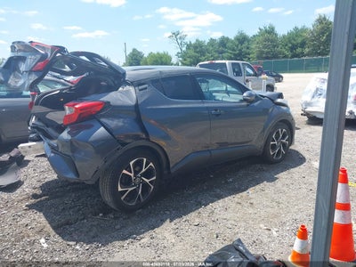TOYOTA C-HR