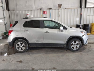 CHEVROLET TRAX