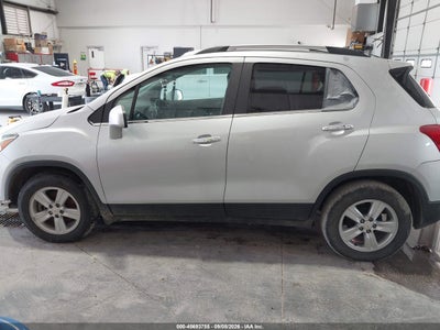 CHEVROLET TRAX