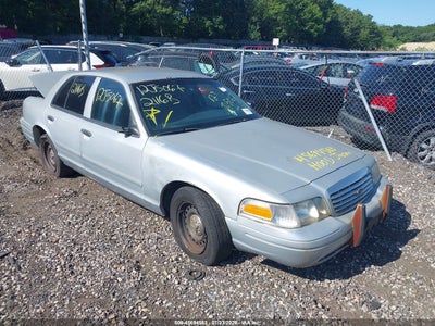 2001 Ford Crown Victoria