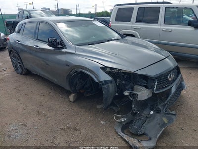 INFINITI QX30
