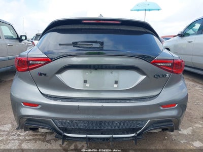 INFINITI QX30