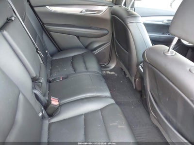 CADILLAC XT6