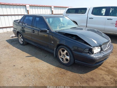 1999 Volvo S70