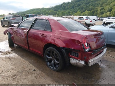 CHRYSLER 300