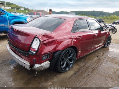 CHRYSLER 300
