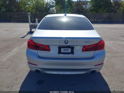 BMW 530I