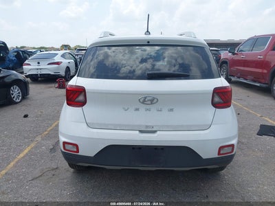 HYUNDAI VENUE
