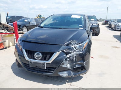 NISSAN VERSA