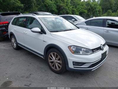 2017 Volkswagen Golf Alltrack