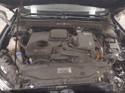 FORD FUSION HYBRID