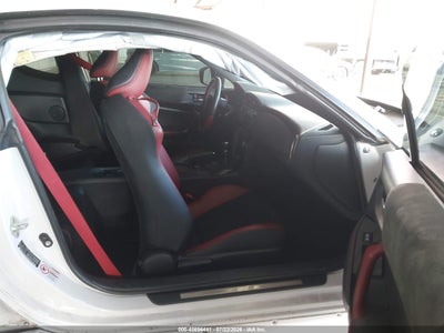 SUBARU BRZ
