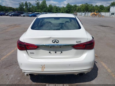 INFINITI Q50
