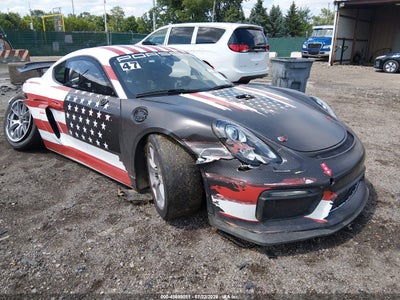 2016 Porsche Cayman