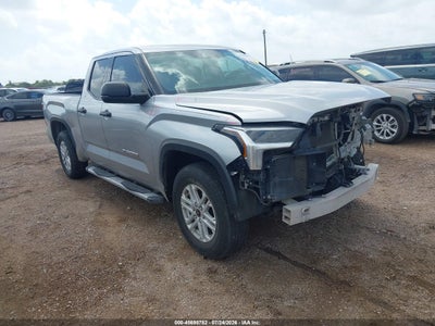 TOYOTA TUNDRA