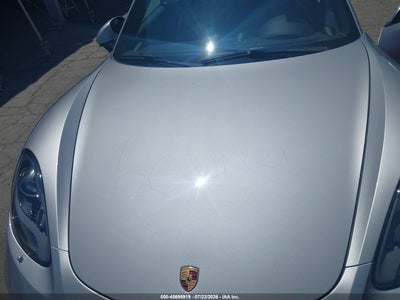 PORSCHE 718 CAYMAN