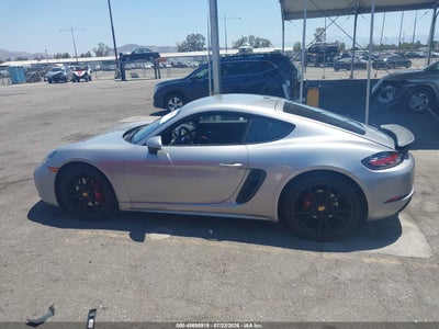 PORSCHE 718 CAYMAN