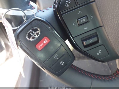 TOYOTA PRIUS PLUG-IN HYBRID