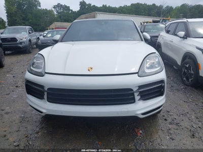 PORSCHE CAYENNE COUPE