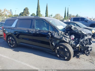 KIA CARNIVAL MPV