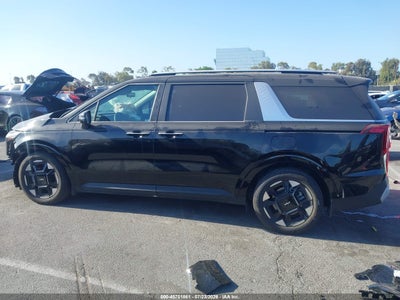 KIA CARNIVAL MPV