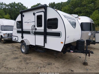 2019 Winnebago Minnie Drop