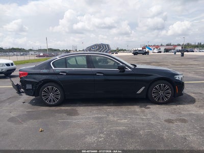 BMW 530I
