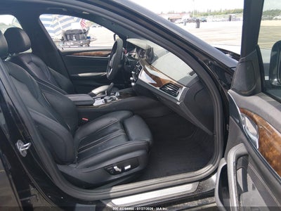 BMW 530I