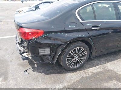 BMW 530I