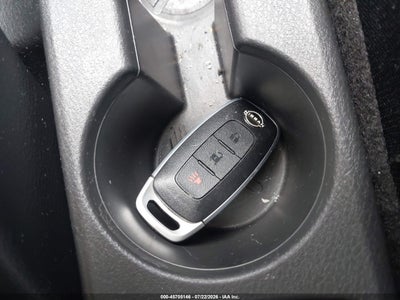 NISSAN KICKS PLAY