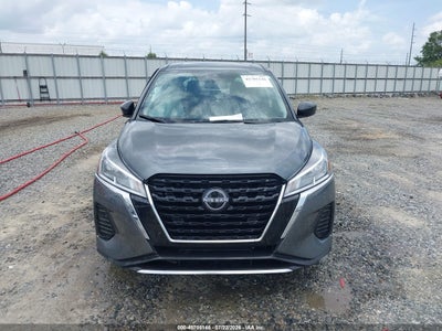 NISSAN KICKS PLAY