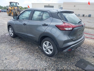 NISSAN KICKS PLAY