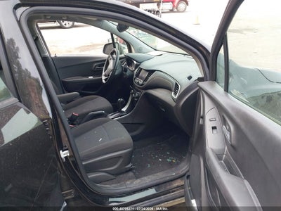 CHEVROLET TRAX