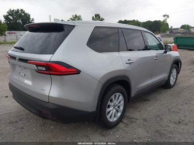 TOYOTA GRAND HIGHLANDER