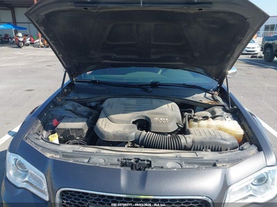 CHRYSLER 300